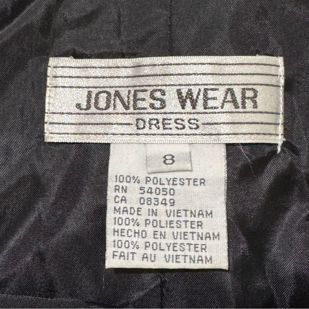 Jones Wear Black Ruffle-Trim V-Neck Midi Dress - Picture 8 of 16
